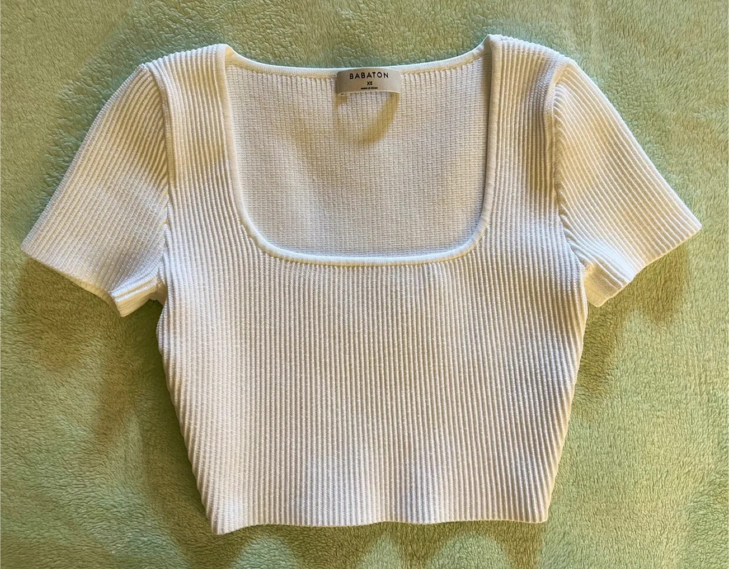 Babaton White Ribbed Crop Top - Size XS image indicator(3)
