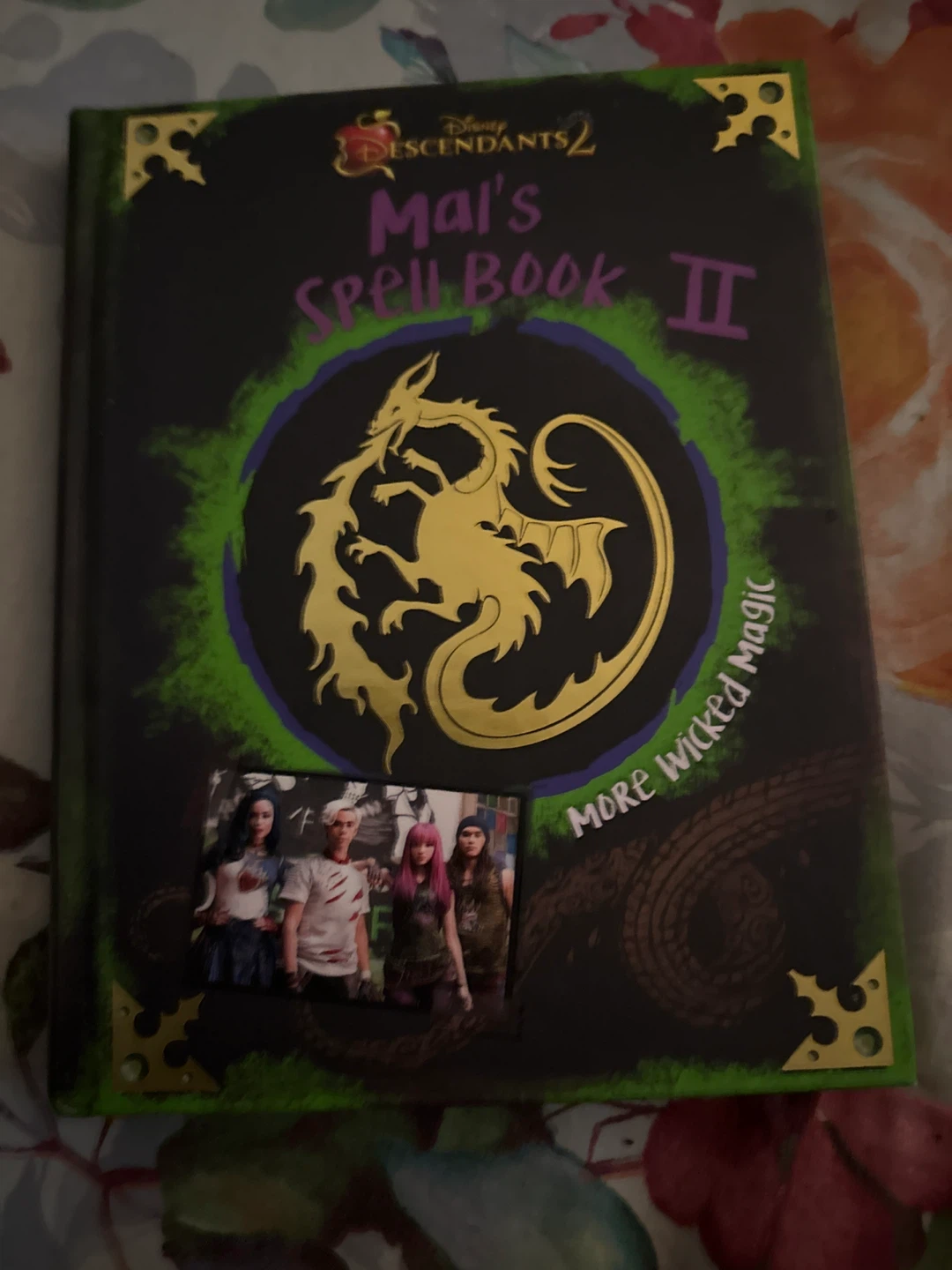Disney Descendants 2 Mal's Spell Book II