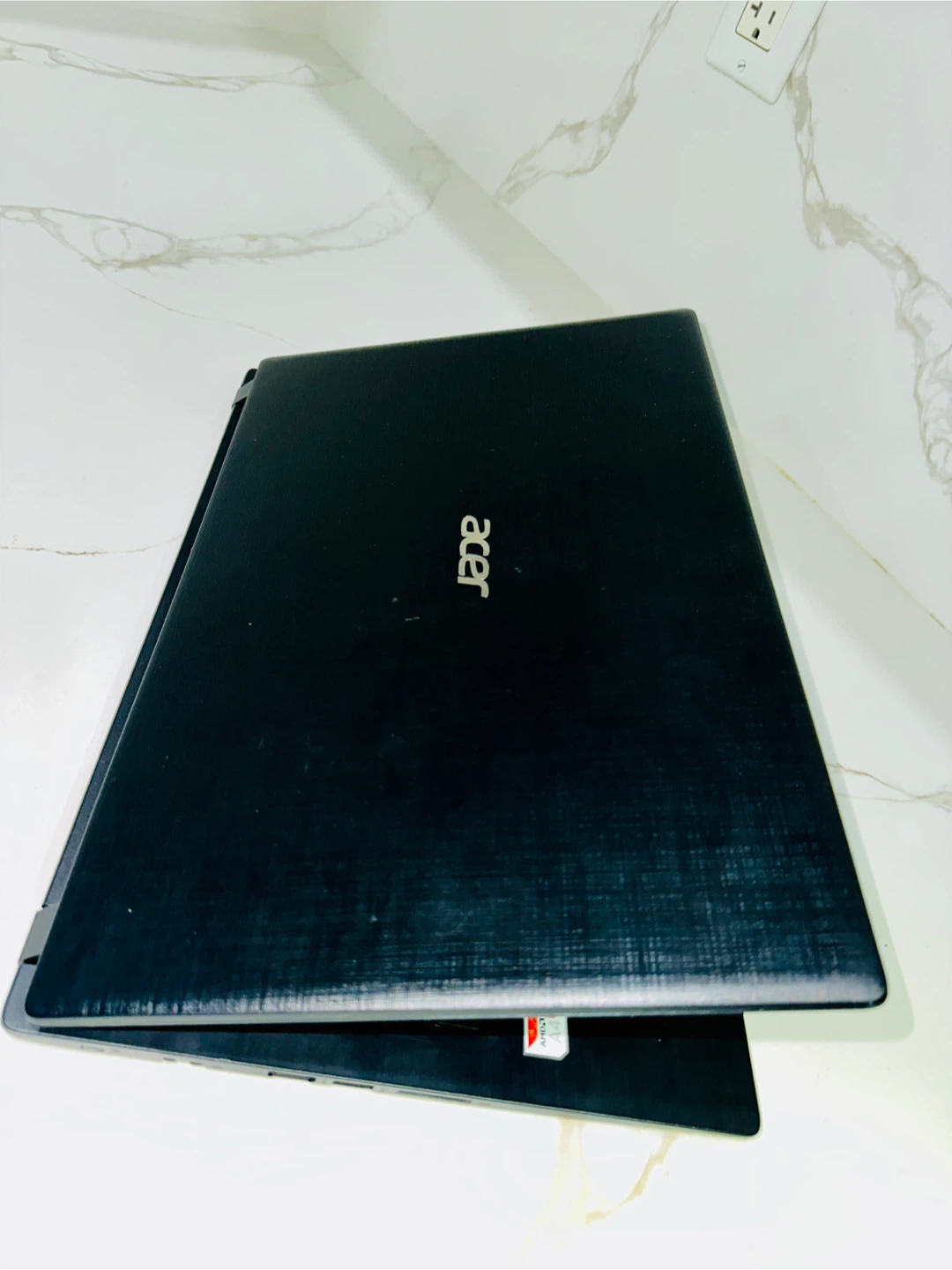 Acer aspire A4💀