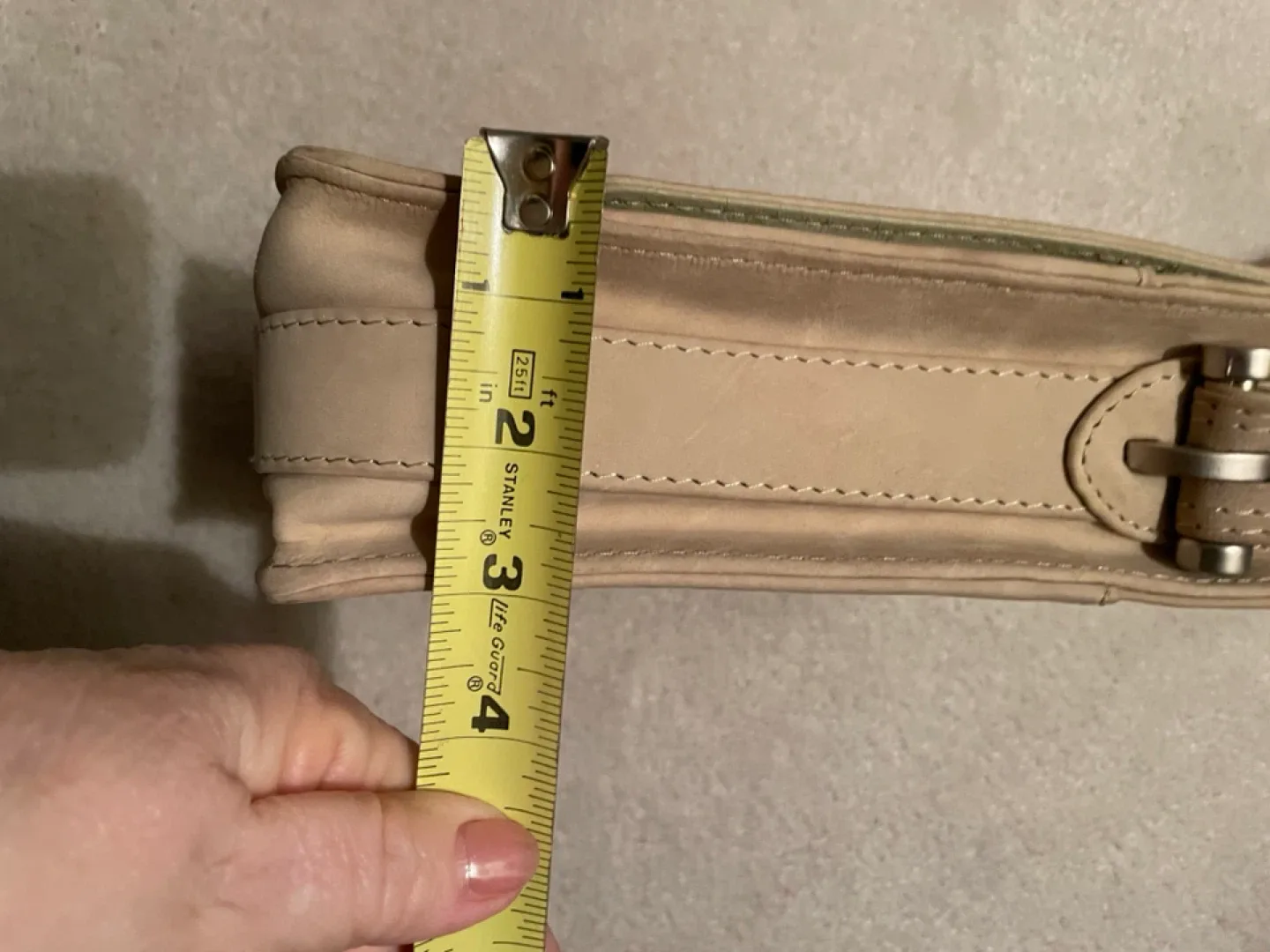 Beige Pegabo Crossbody Bag image indicator(5)