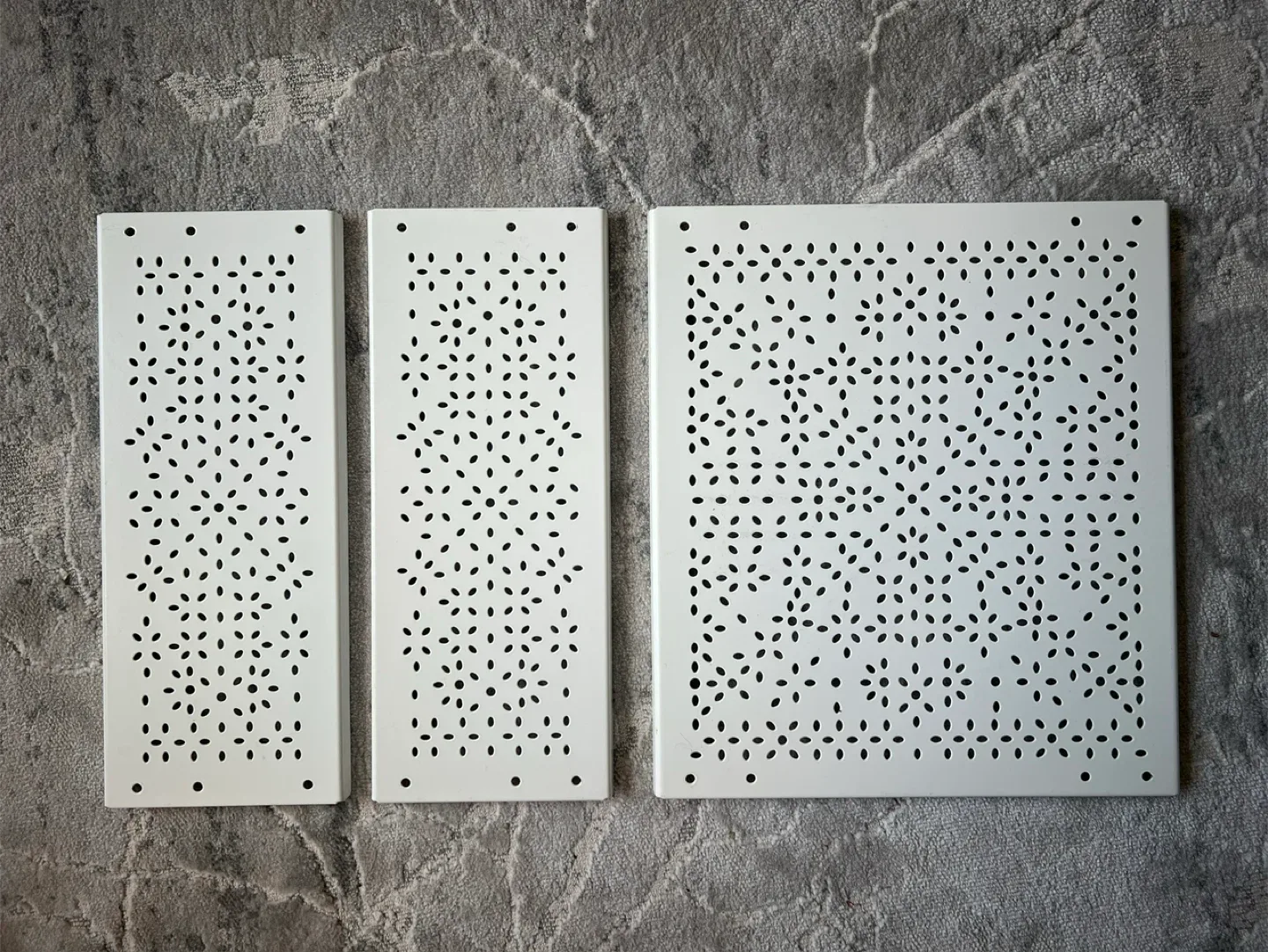 IKEA Variera Shelf Insert - White image indicator(2)