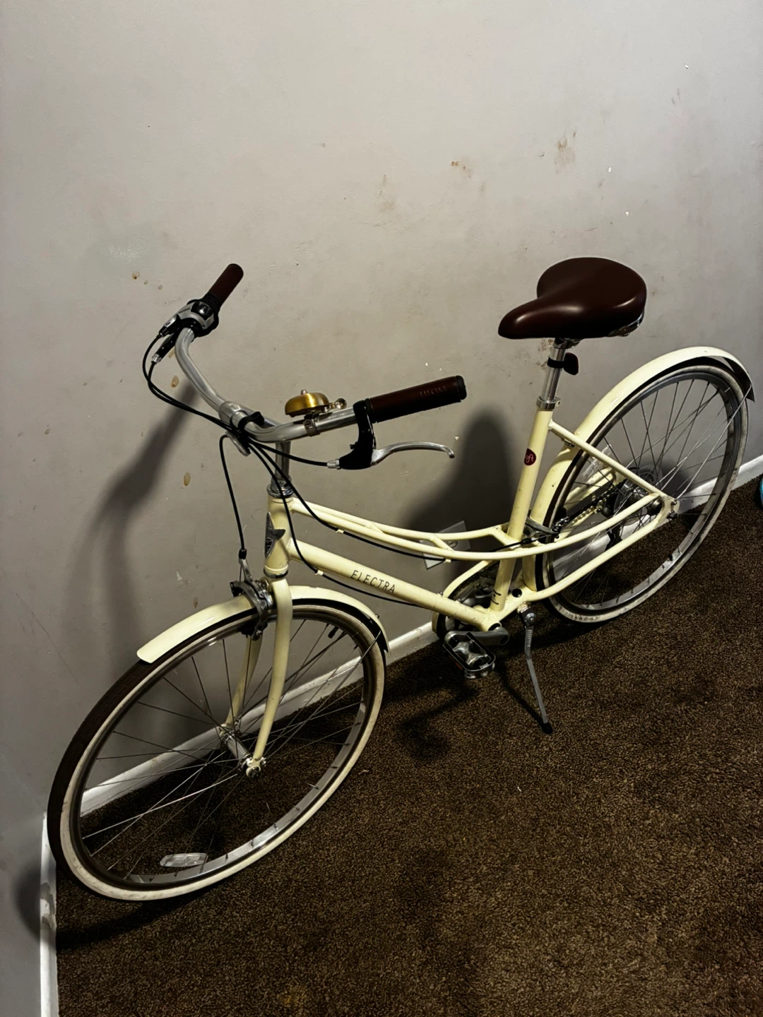 Electra Loft 7i Step-Thru Bike - Cream
