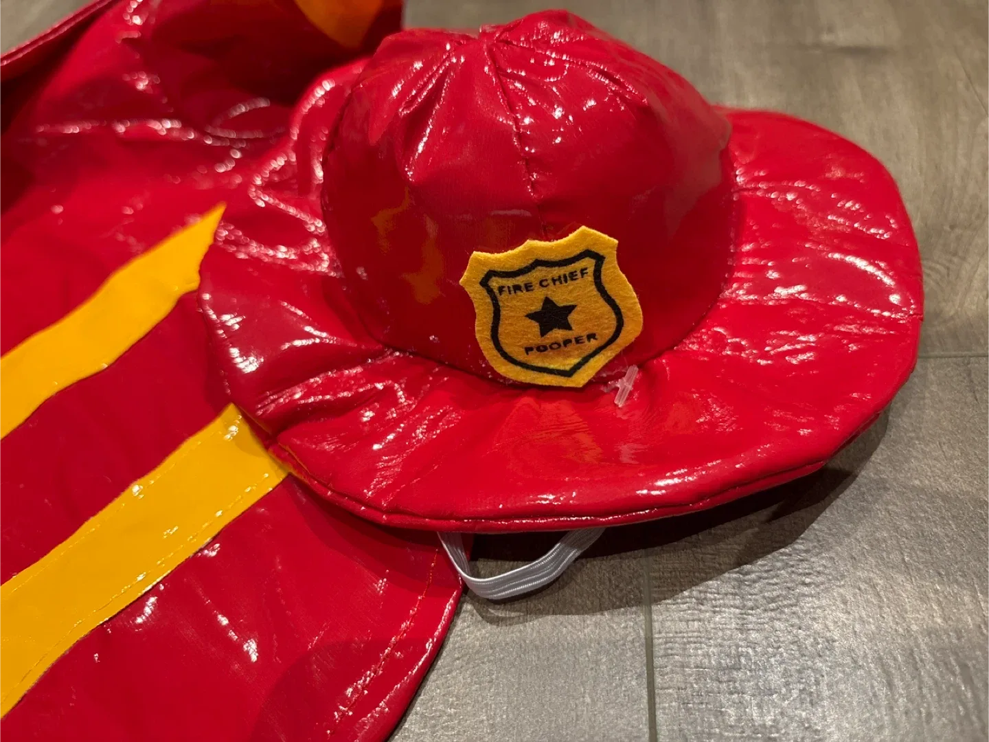 Small Pet Firefighters Costume image indicator(2)