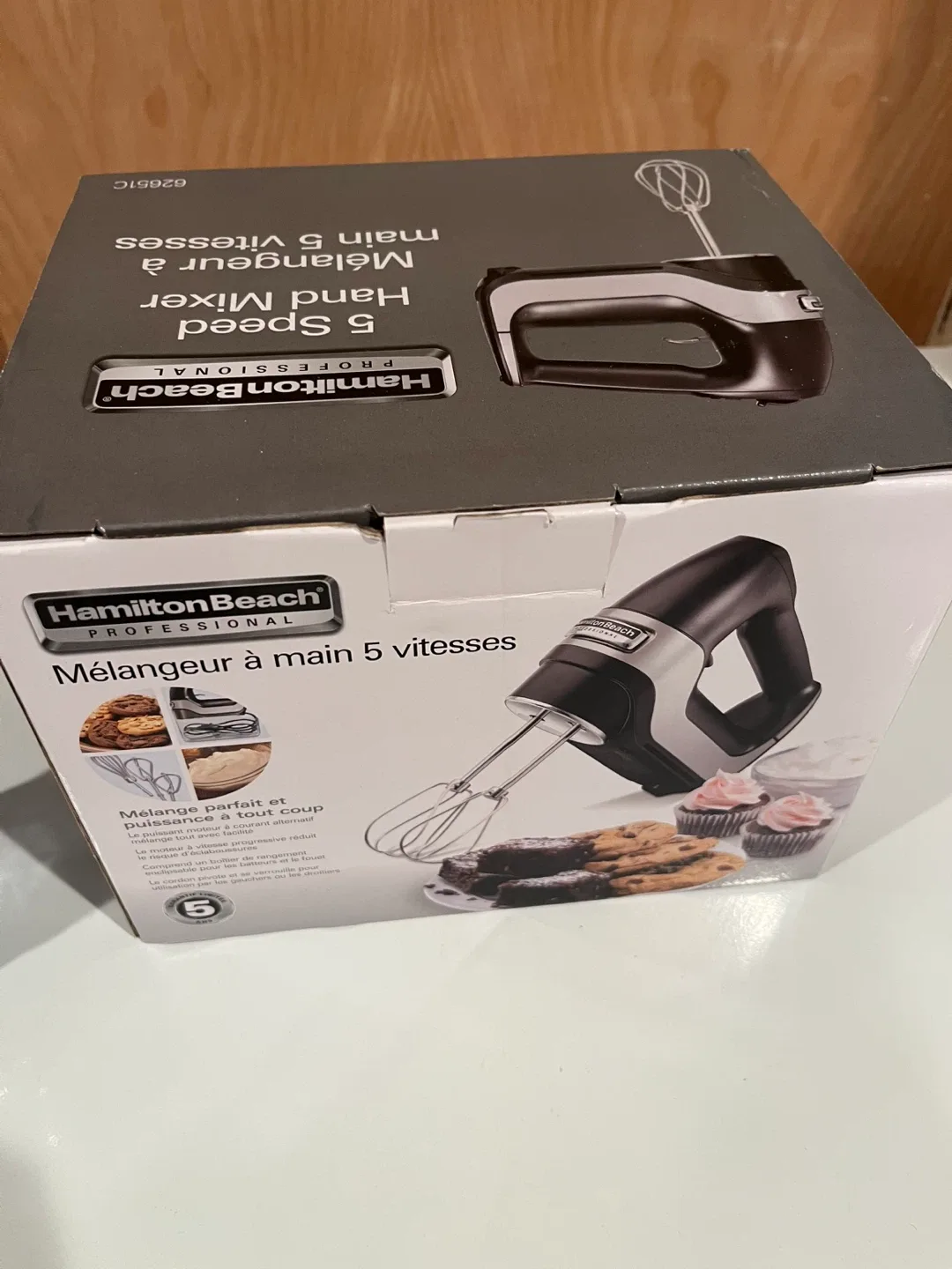 Hamilton Beach Professional 5-Speed Hand Mixer thumbnail