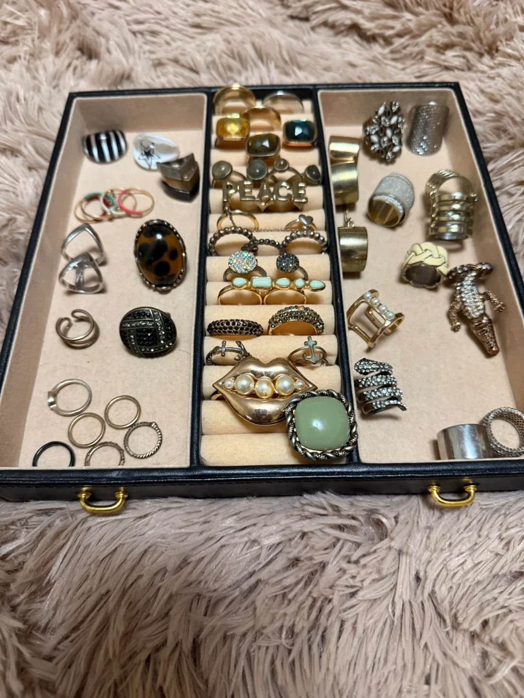 Assorted Rings - Various Styles & Sizes image indicator(2)