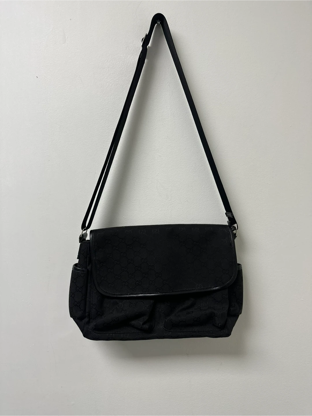 Gucci GG Canvas Messenger Bag