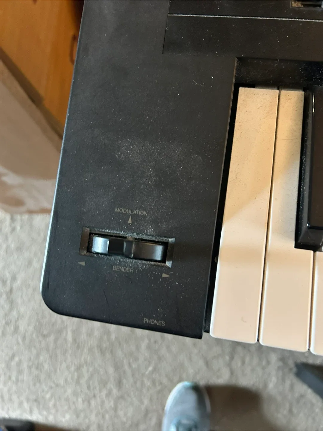 Roland KR-500 Digital Keyboard with Bench image indicator(5)