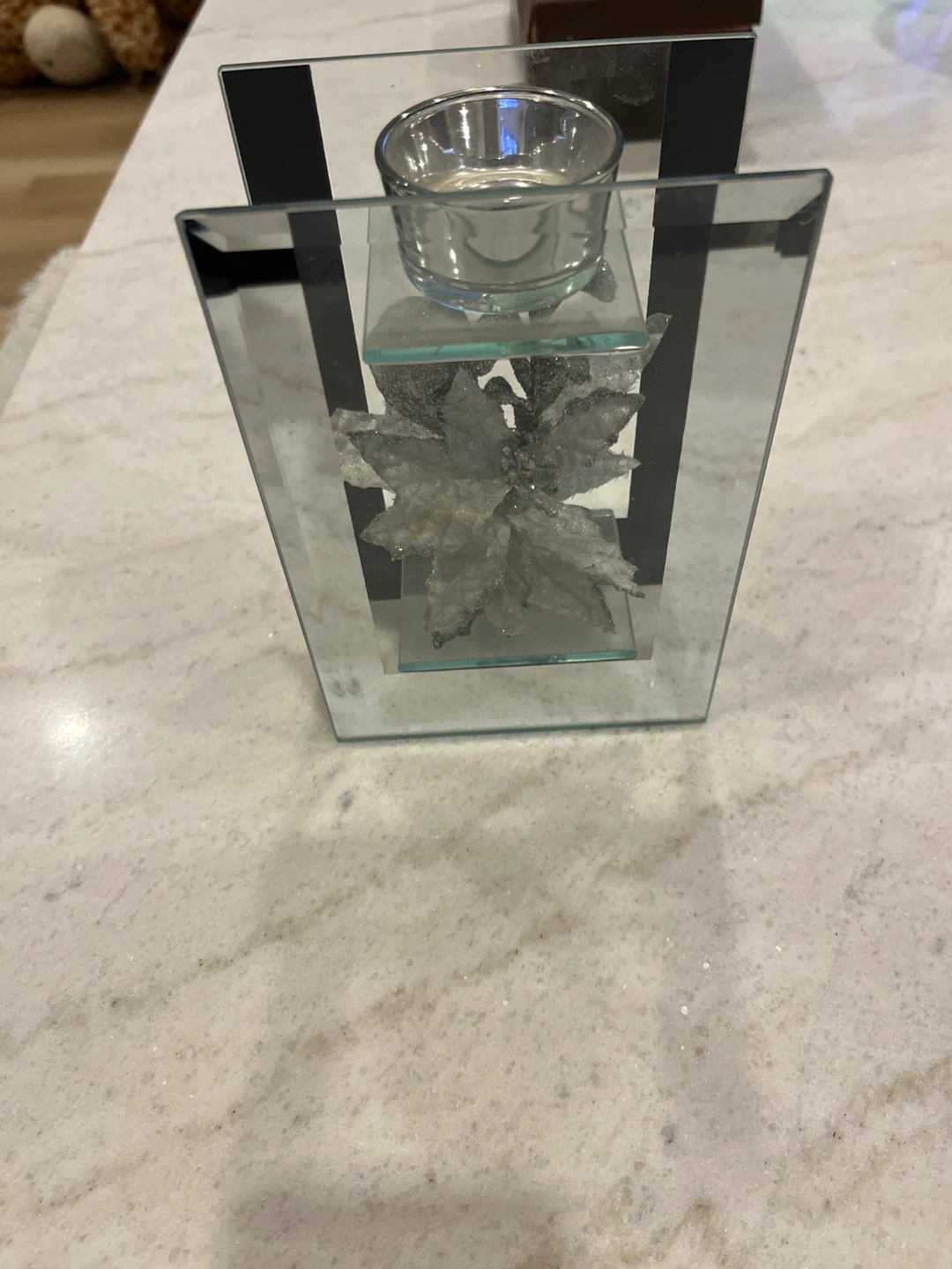 Mirrored Candle Holder with Floral Accent - photo 2