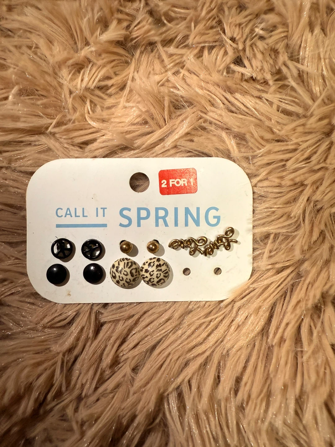 Collection of earrings - photo 5