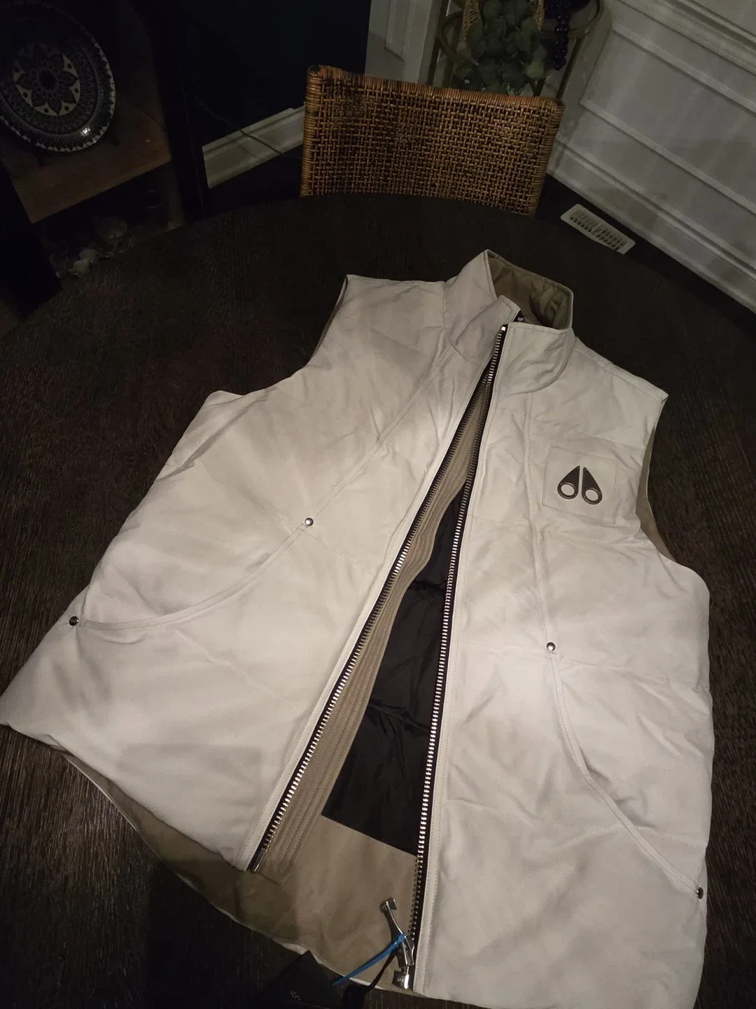 Moose Knuckles Down Filled Vest image indicator(5)