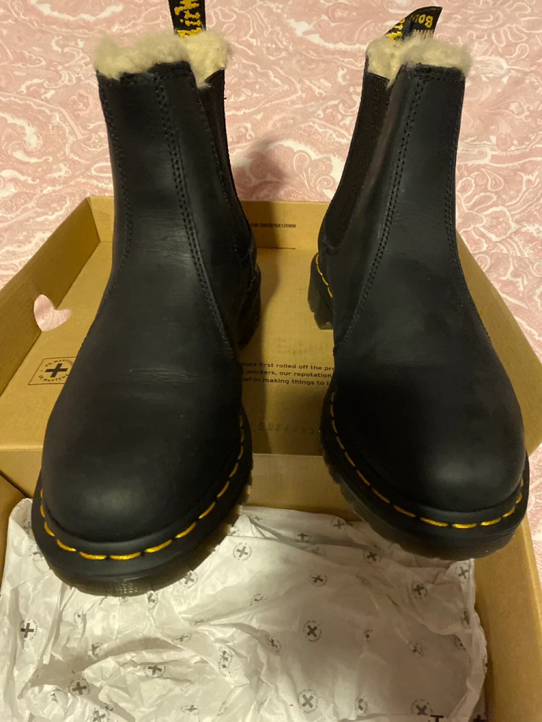 Dr. Martens 2976 Leonore Fur-Lined Chelsea Boots - US 7 image indicator(2)
