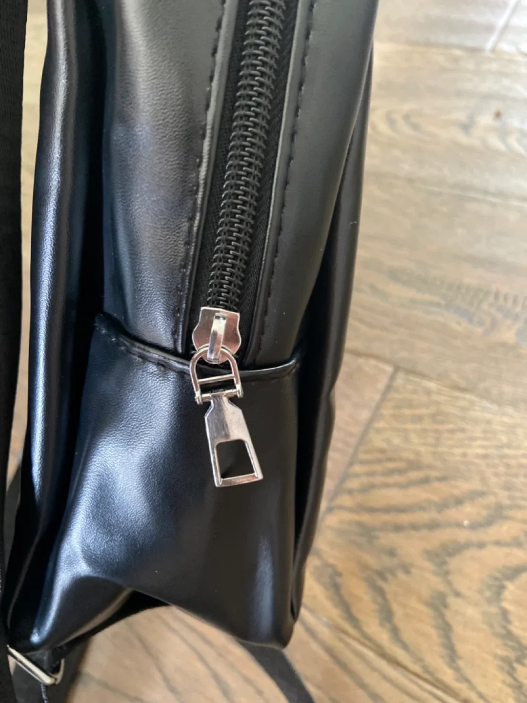 NEW: Halloween Scream Ghost Face Mini Backpack image indicator(5)