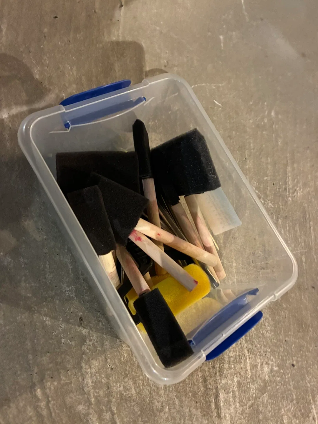 Plastic Toy Soldiers & Letter Beads & More Bundle image indicator(9)