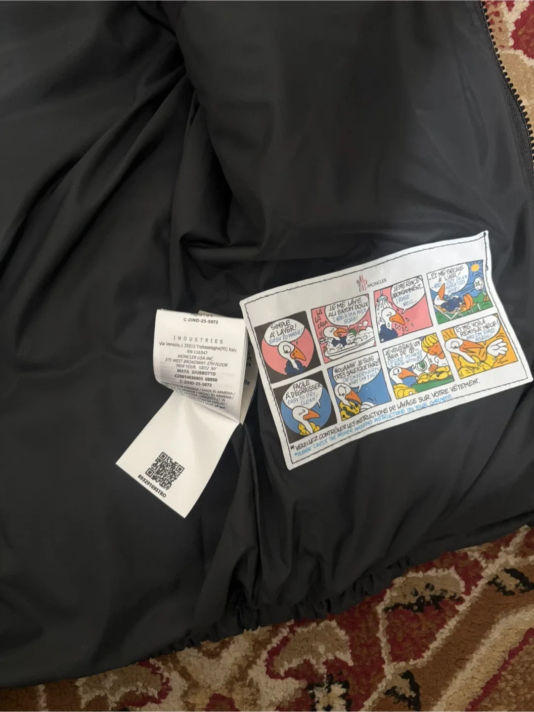 Moncler Black Padded Down Vest - Size  L image indicator(4)