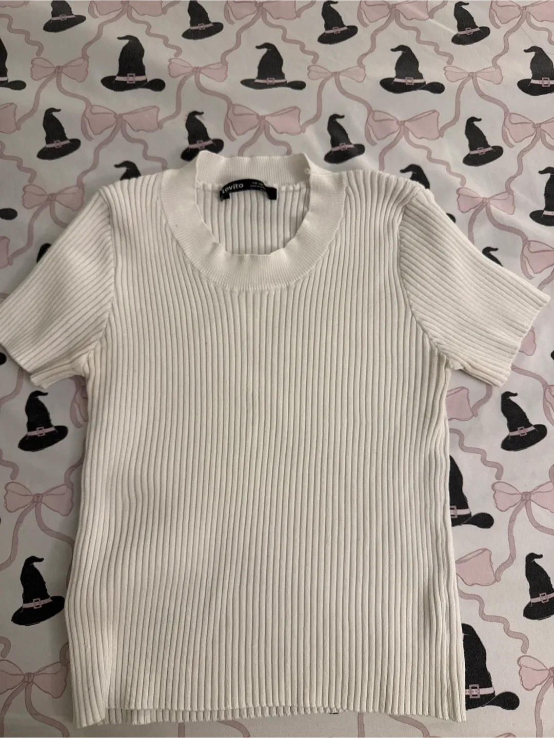 Sovito White Ribbed Top - One Size thumbnail