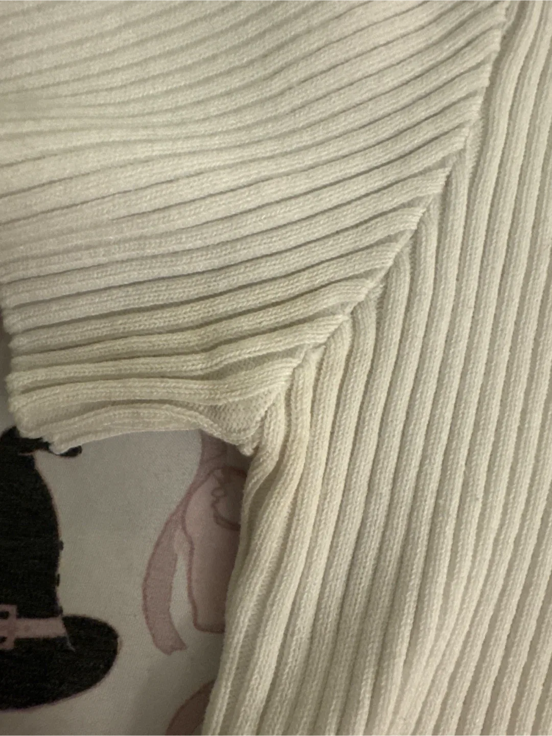 Sovito White Ribbed Top - One Size image indicator(3)