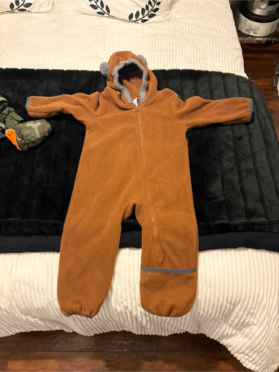 Cuddle Club 12-18 Months Fleece Onesie
