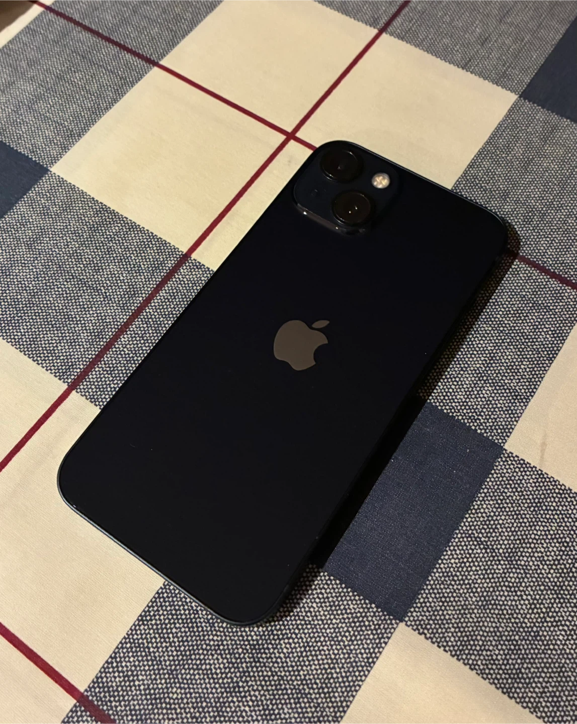 IPhone 13 - photo 2