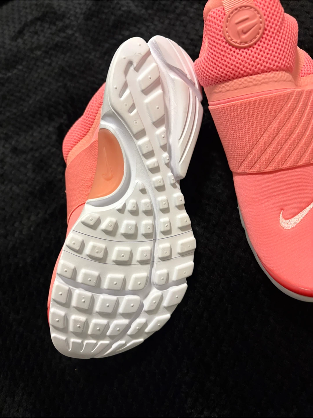 Nike Presto Fly  Shoes - Size 3Y - Coral - photo 3