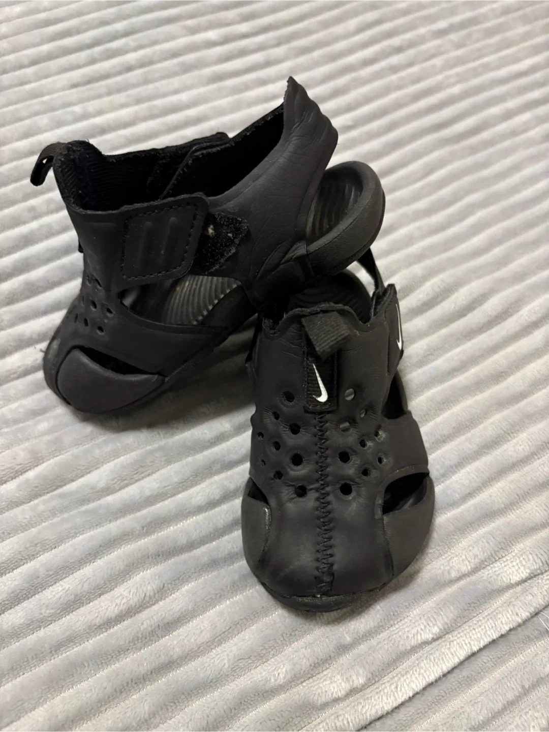 Baby Shoes - Nike, Adidas, Toronto Maple Leafs image indicator(5)