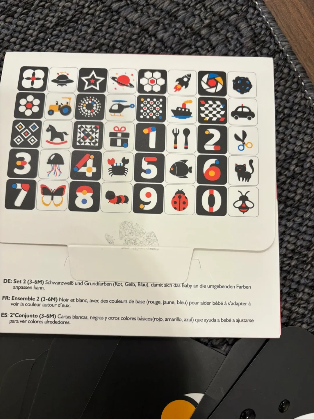 Hahaland Baby Visual Stimulation Cards Set image indicator(6)