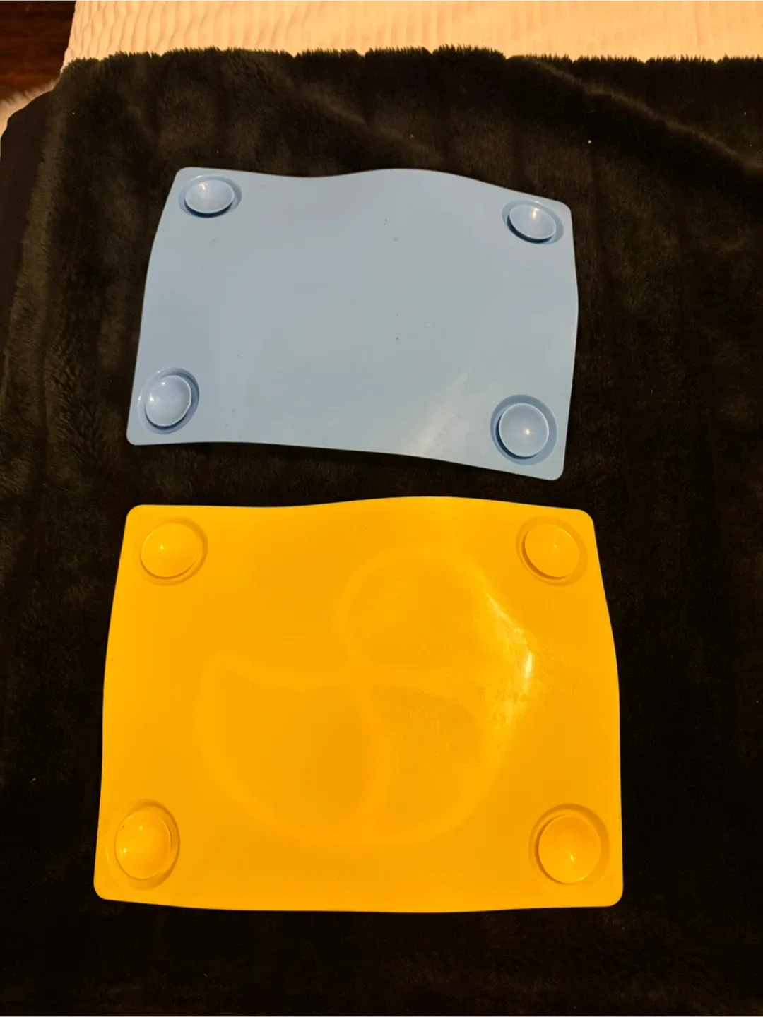Duck Suction Plates - Blue and Yellow image indicator(2)