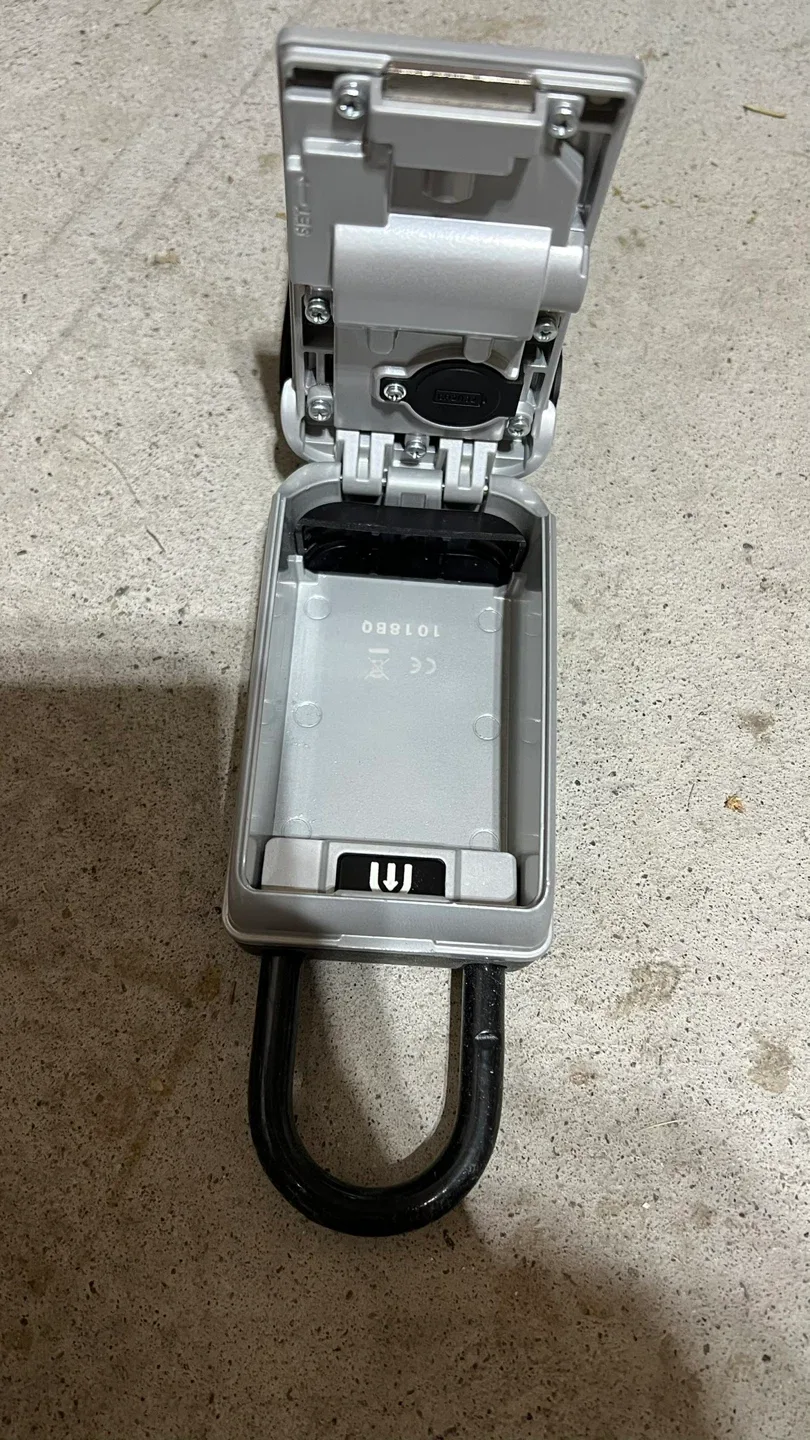 Master Lock Key Lock Box image indicator(3)