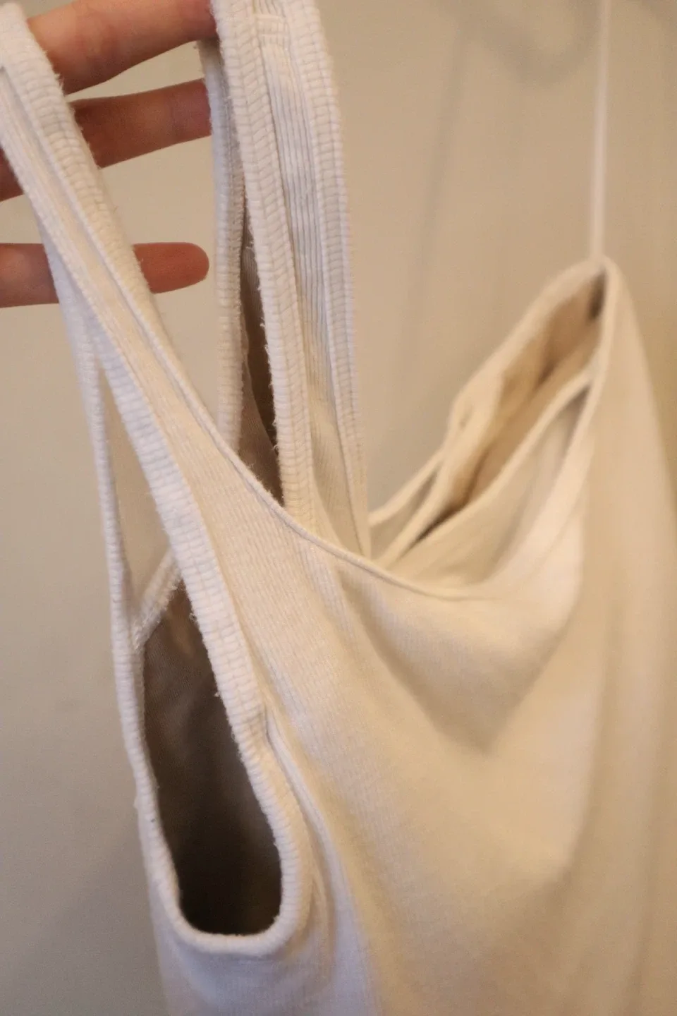 Lululemon Tank Top image indicator(2)