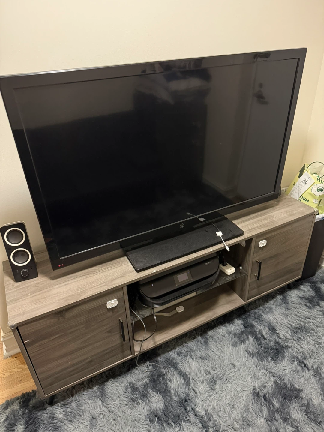 55 inch TV - photo 2