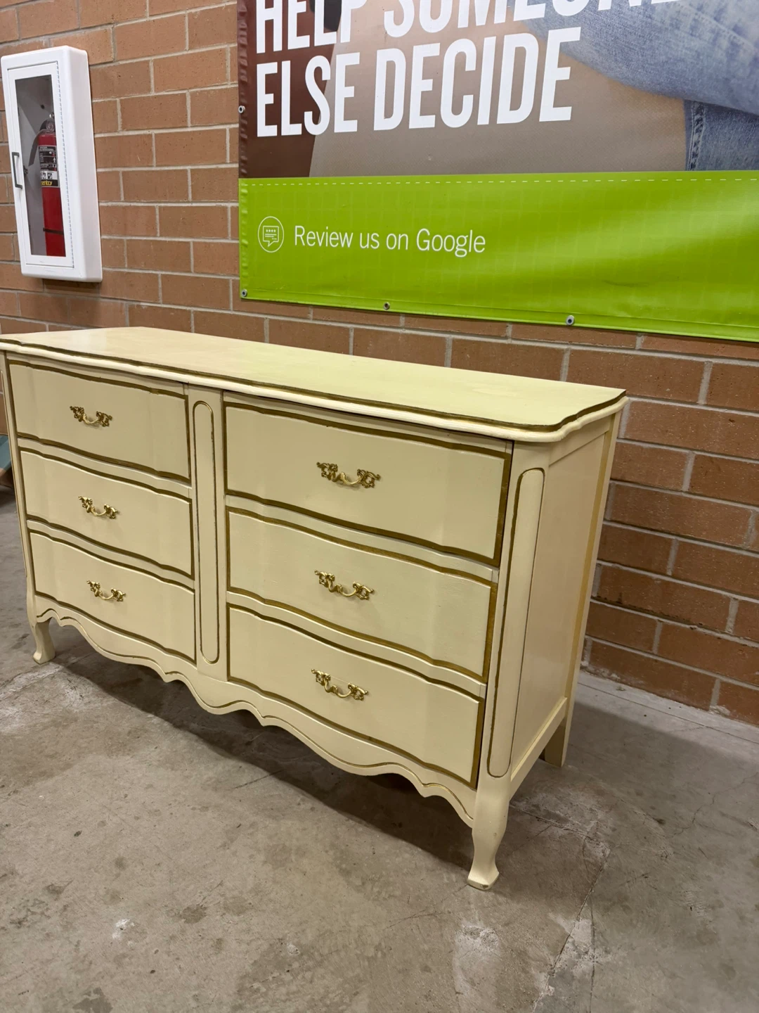 6 drawers Dresser - photo 3