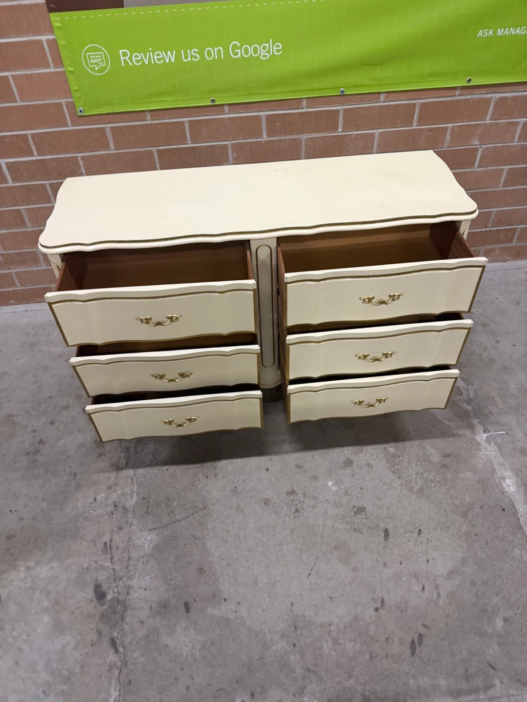 6 drawers Dresser - photo 2