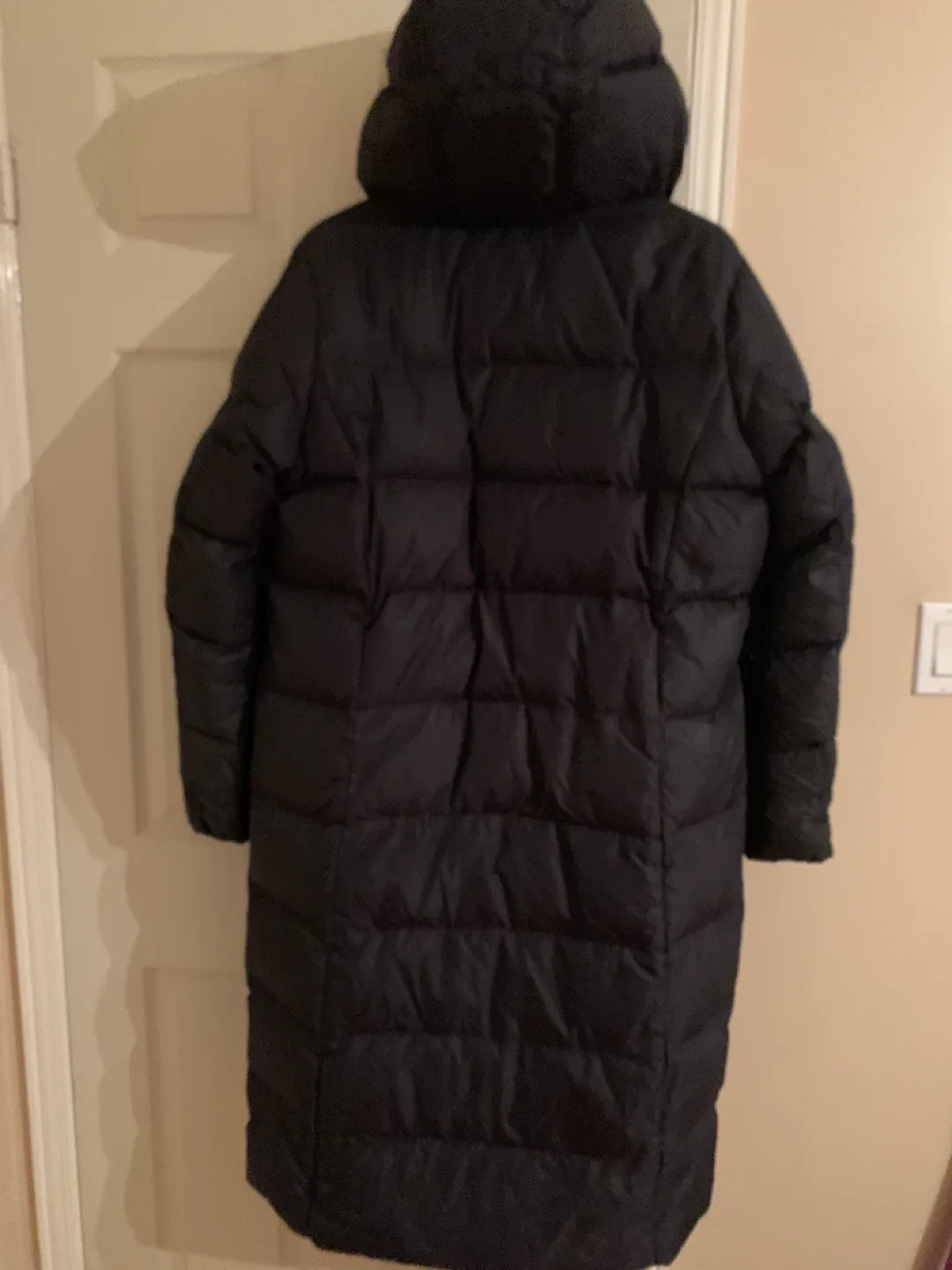 Eddie Bauer Black Puffer Long Goose Down Parka image indicator(3)
