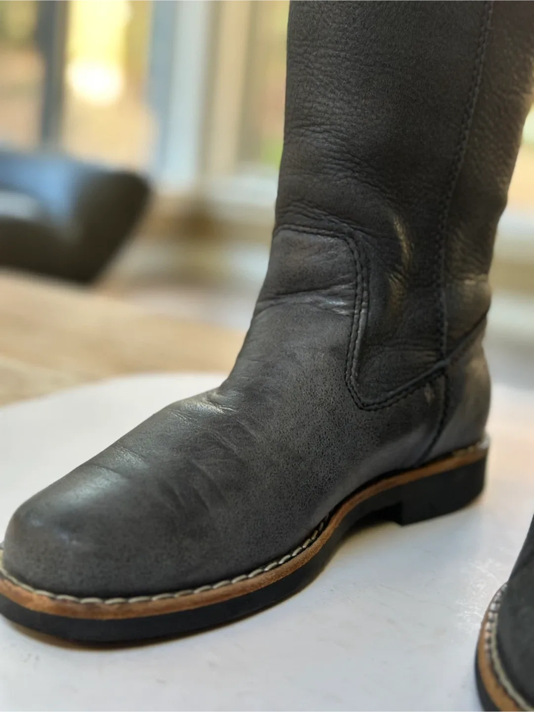 ROOTS  Knee High Nubuck Leather Boots - size 8 image indicator(2)