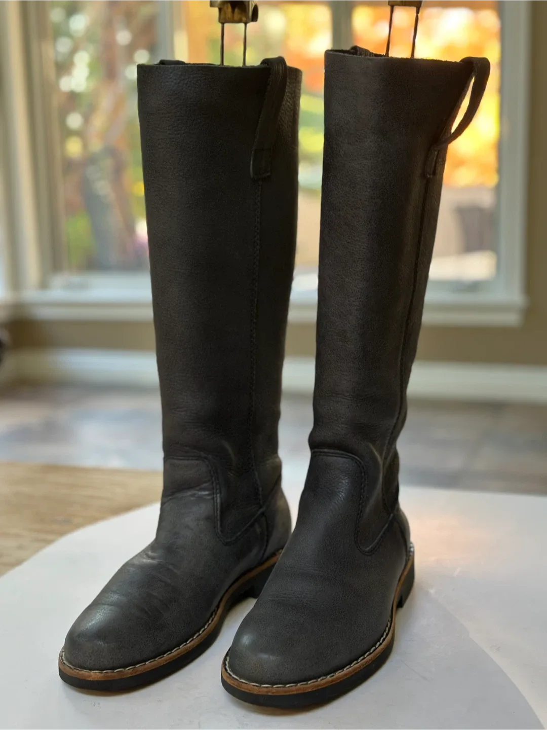 ROOTS  Knee High Nubuck Leather Boots - size 8 image indicator(9)