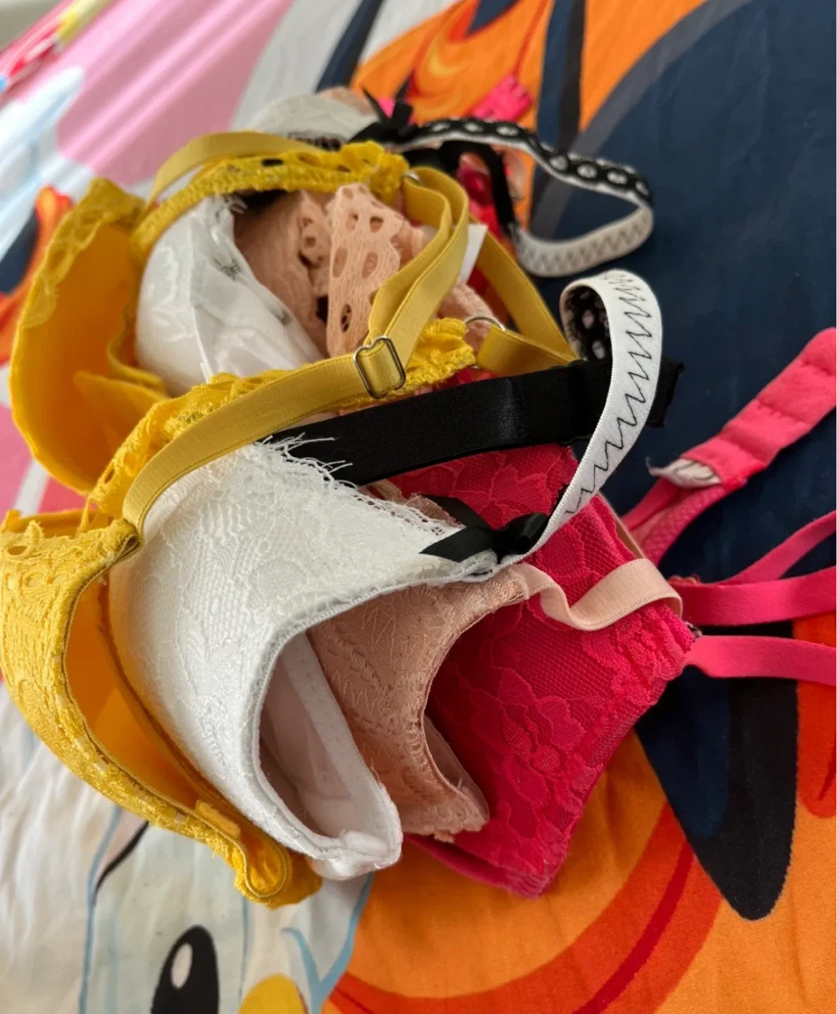 FREE NEW BRA BUNDLE image indicator(2)