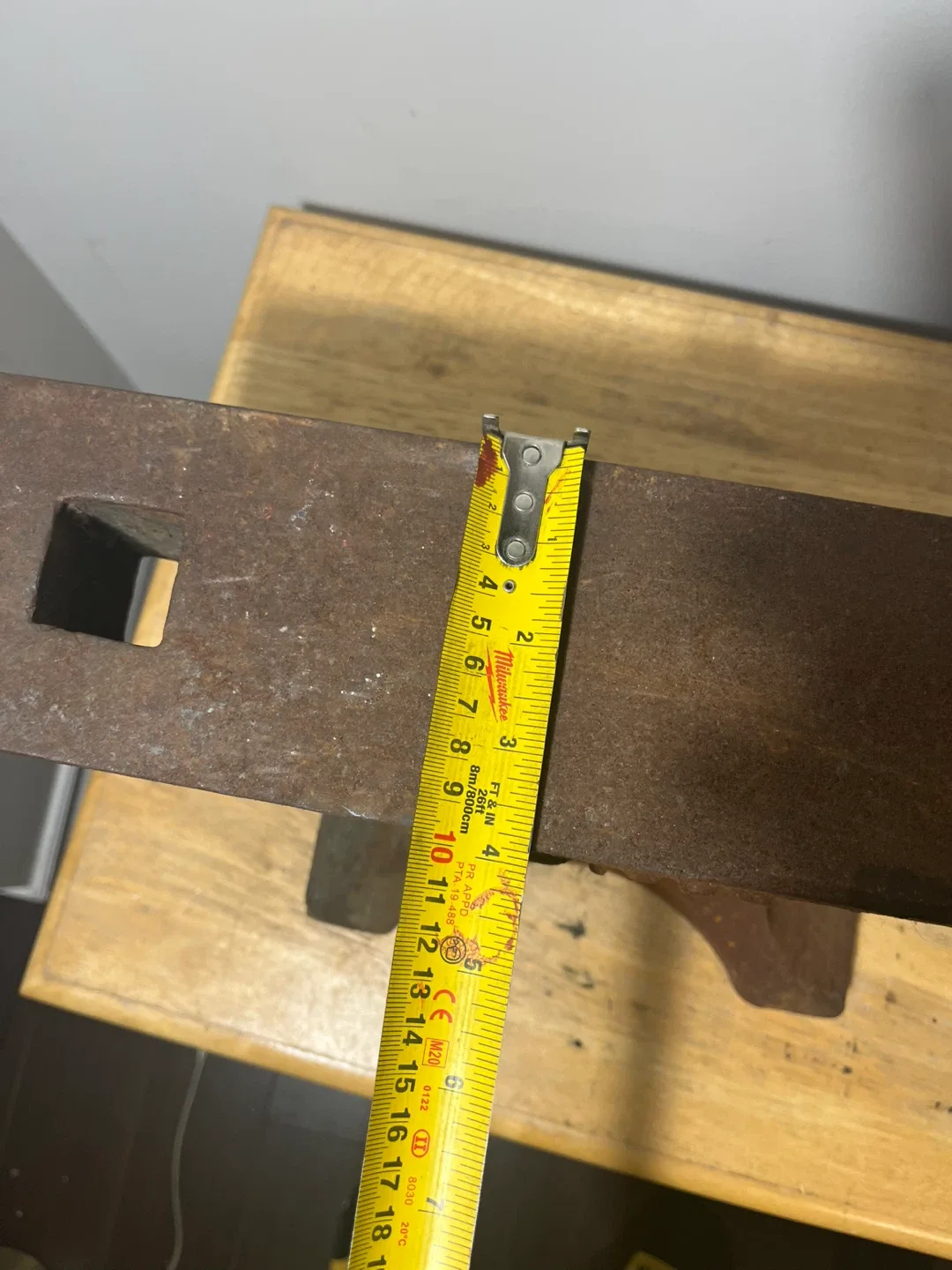 51 Kilos Anvil Brooks England 1CWT image indicator(4)