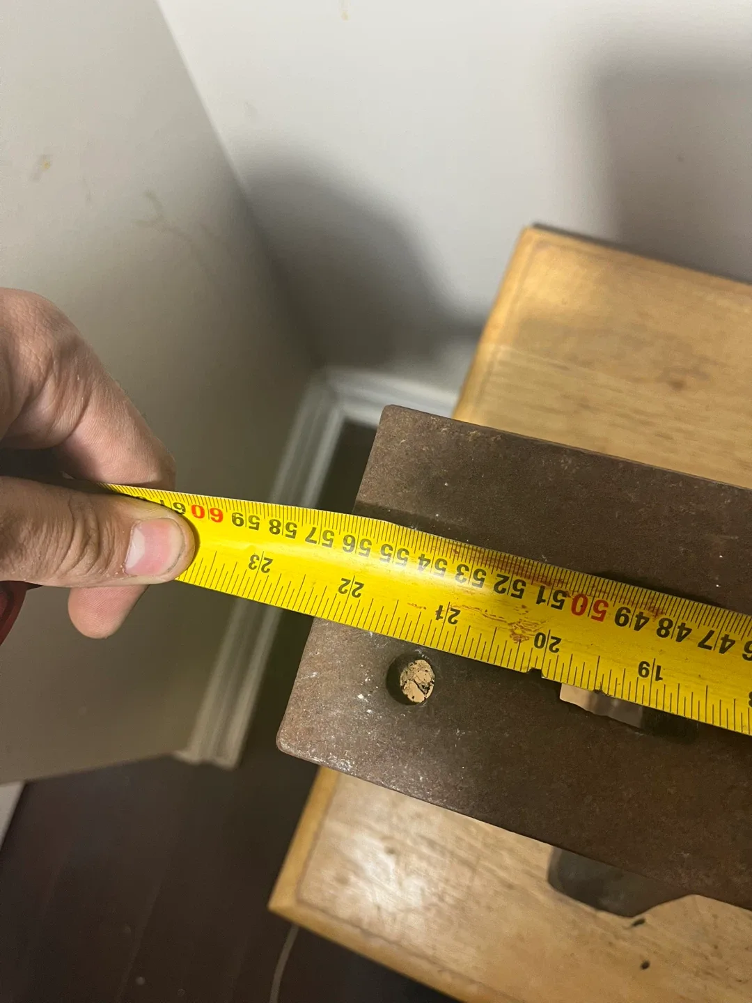 51 Kilos Anvil Brooks England 1CWT image indicator(3)