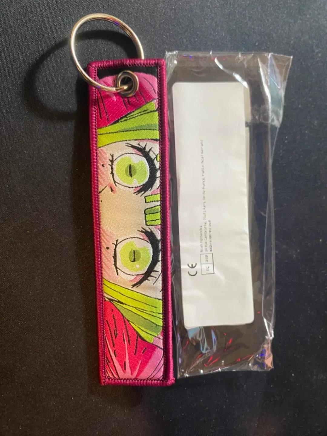 5$ Demon slayer figurines and keychains! image indicator(4)