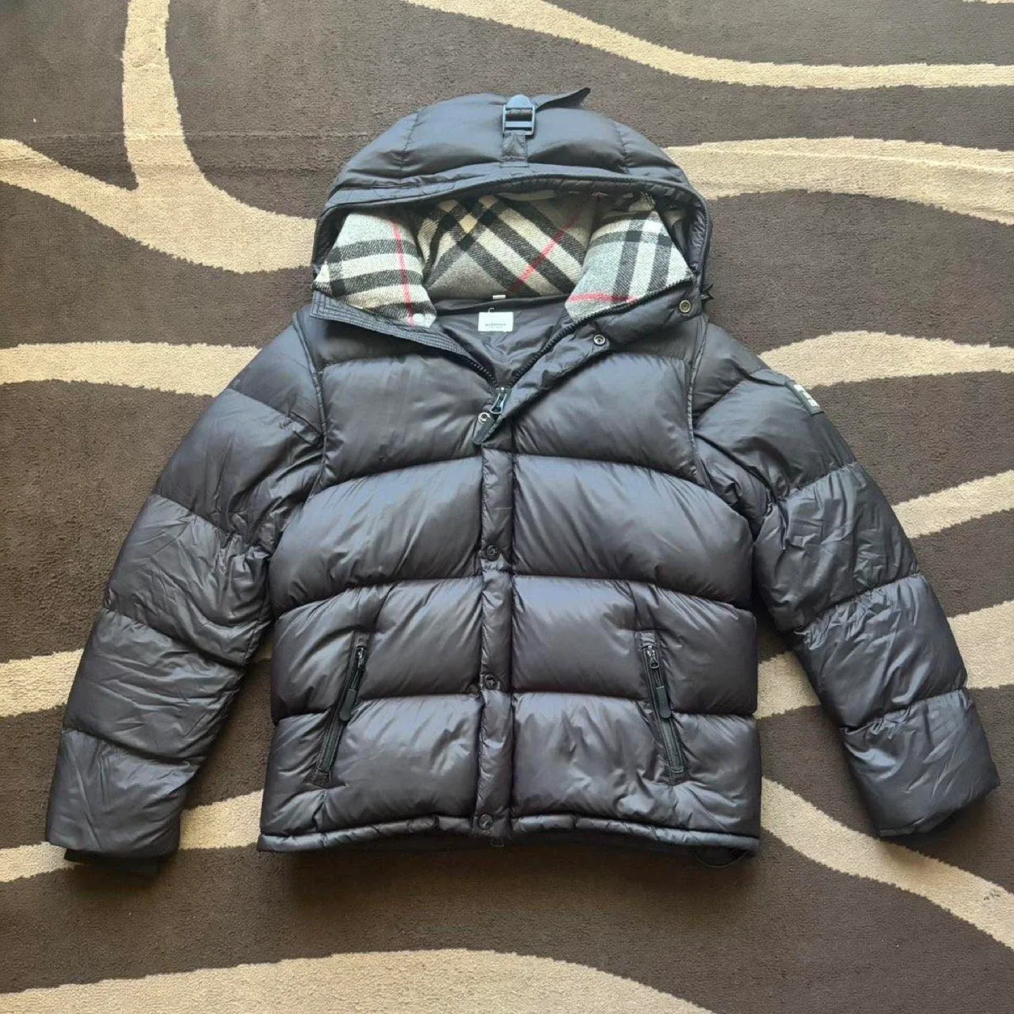 Burberry Black Puffer Jacket thumbnail