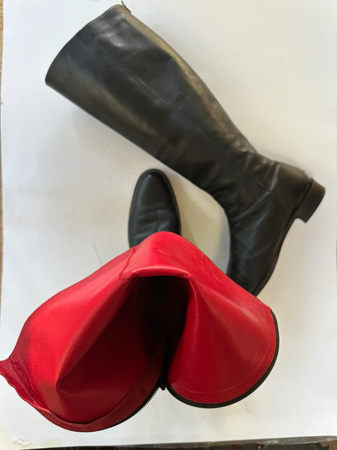 Luxury Leather Knee-High Boots Size EUR 38.5  / US 7.5 image indicator(8)