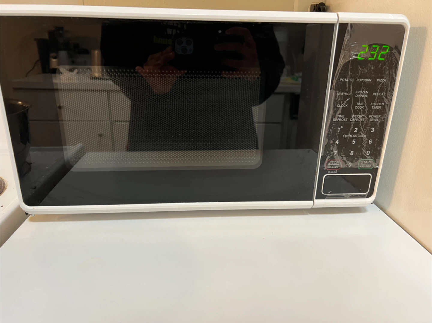Microwave Oven - photo 3