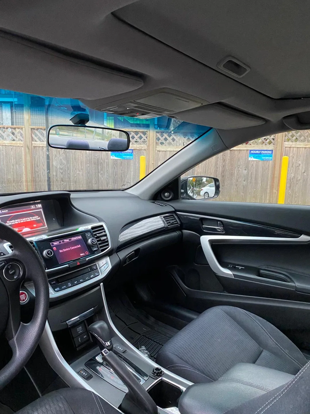 Black Honda Accord Coupe image indicator(9)