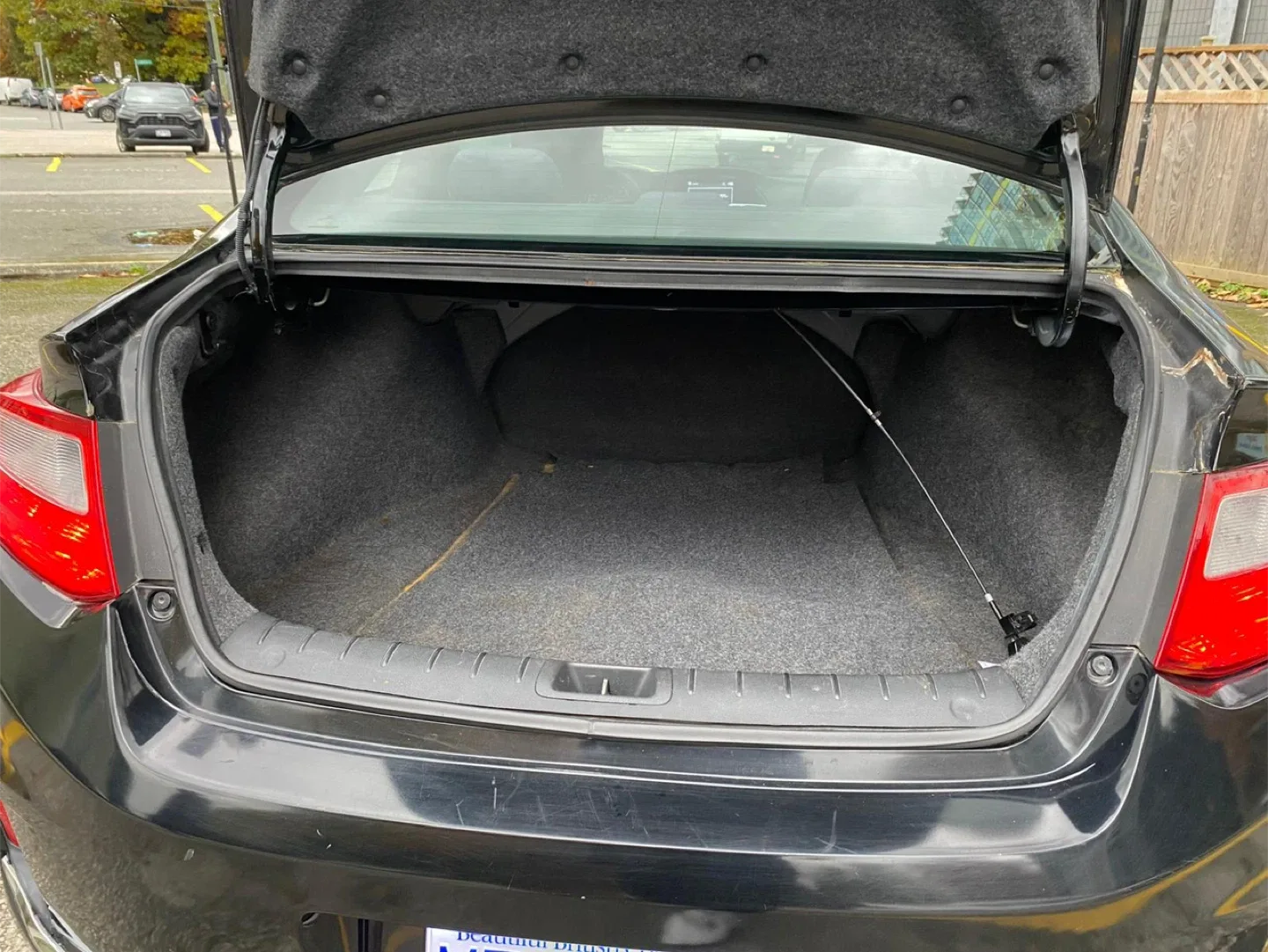 Black Honda Accord Coupe image indicator(8)