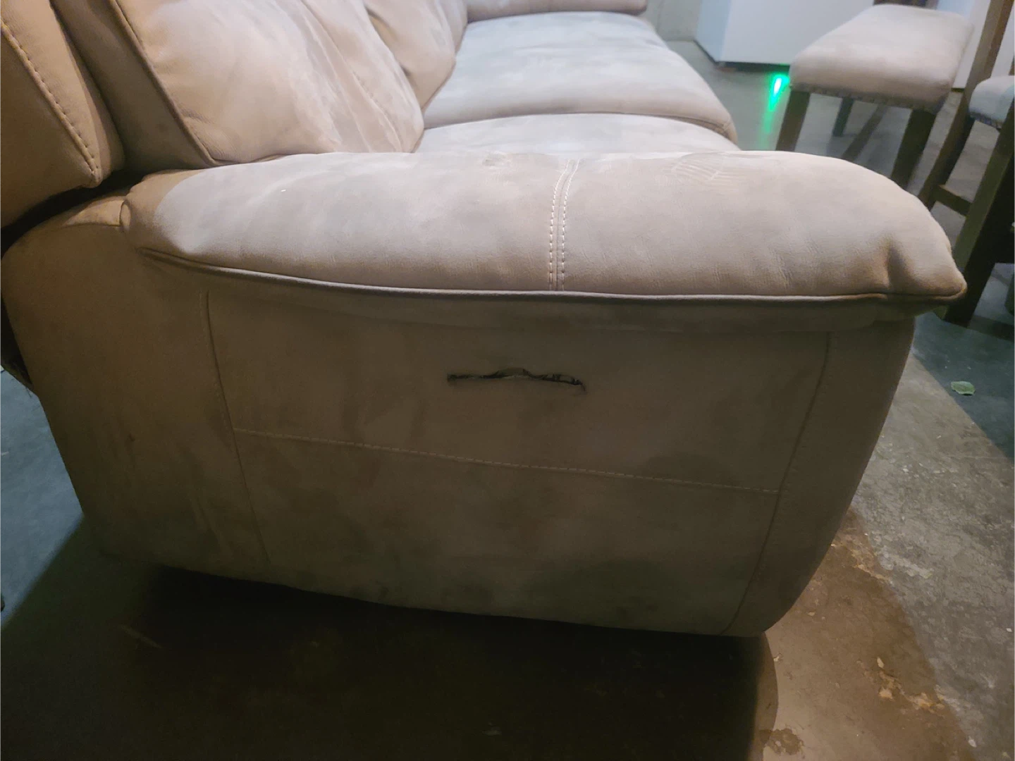 Light Grey Reclining Sofa - photo 3