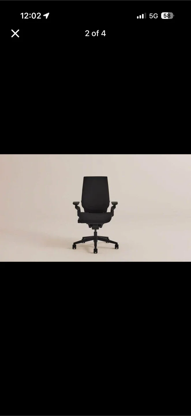 Steelcase Gesture Office Chair - Black image indicator(3)