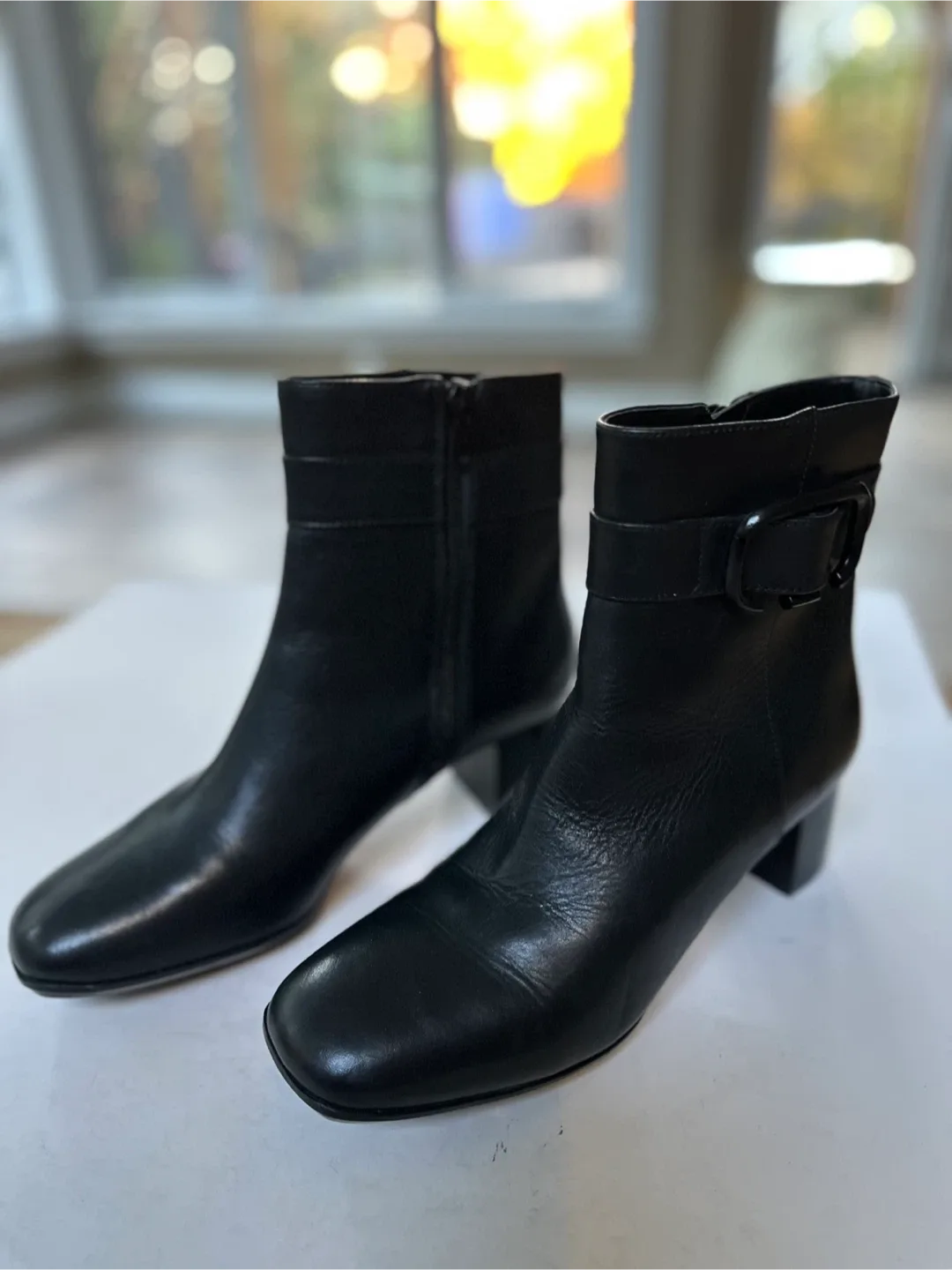 NINE WEST Black Leather Ankle Boots Size 7M image indicator(2)