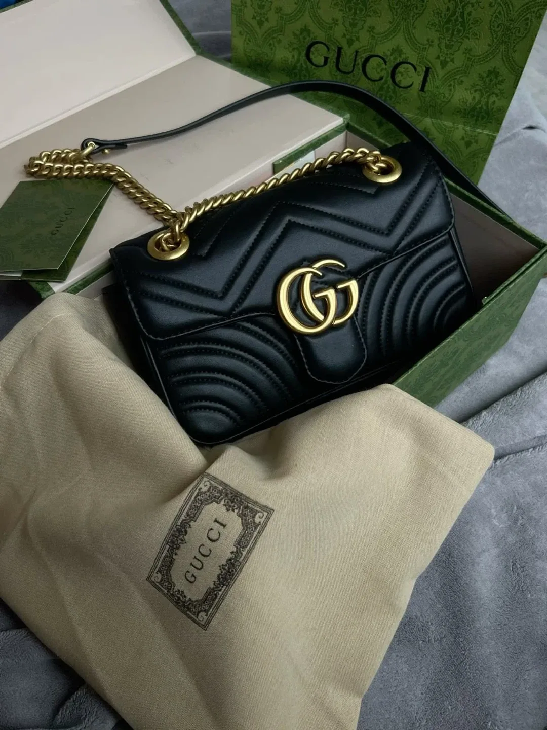 Gucci Marmont Mini Black Leather Shoulder Bag thumbnail
