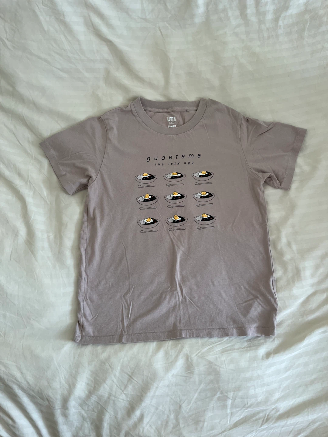 Uniqlo Unisex Gudetama Graphic Tee