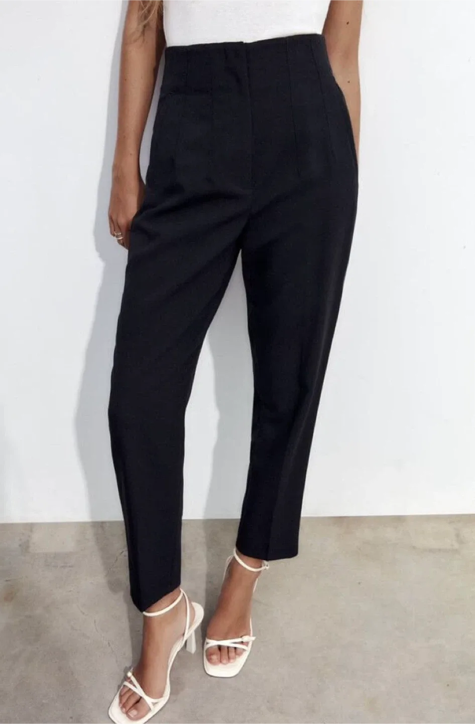 Zara Black High-Waisted Trousers image indicator(4)