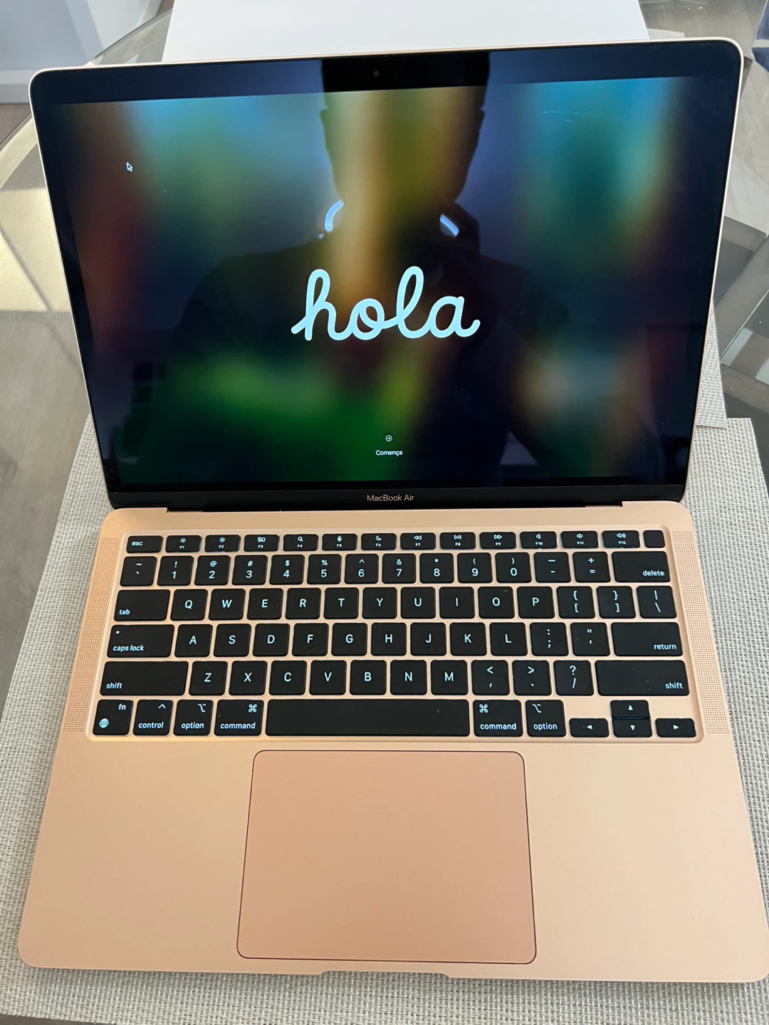 FS: MacBook Air M1, 8GB / 512 GB